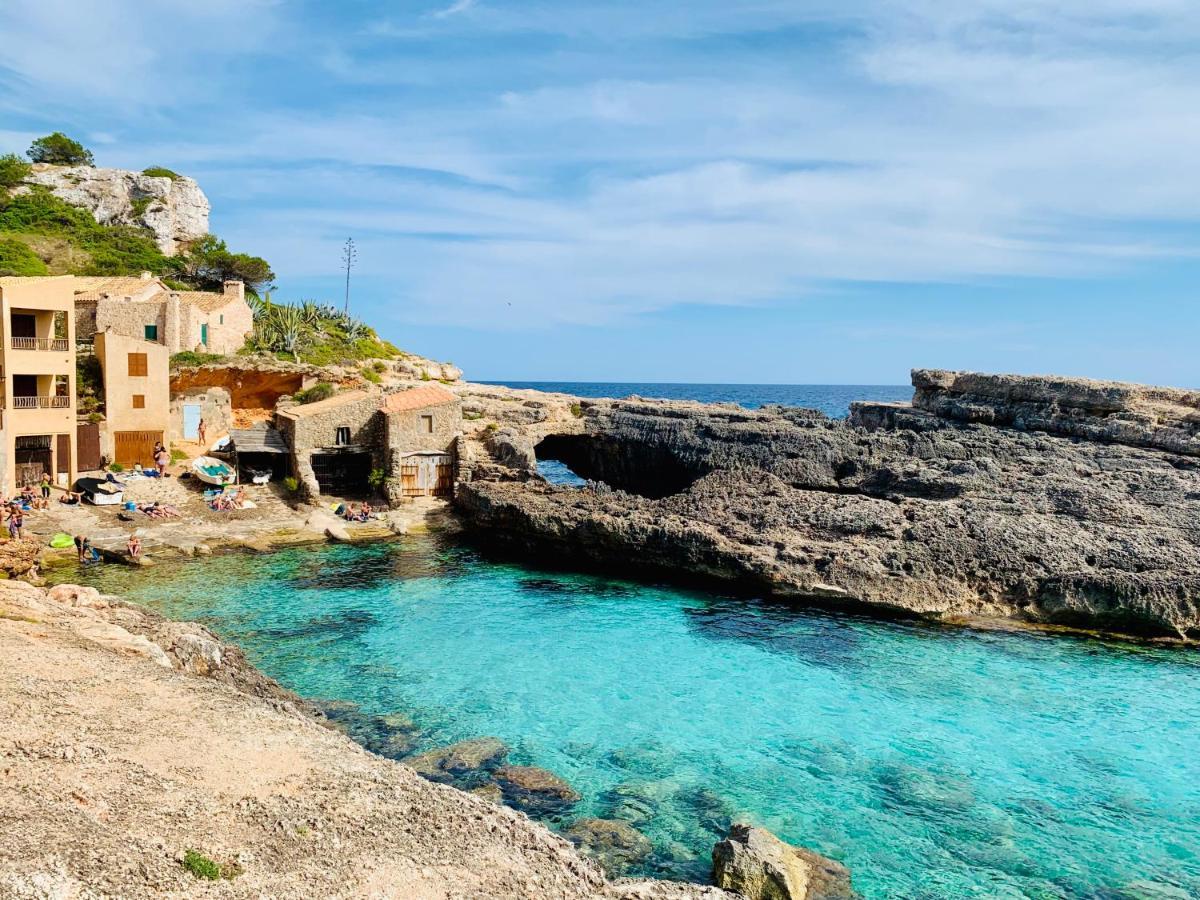 Hostal Cala Llombards Esterno foto
